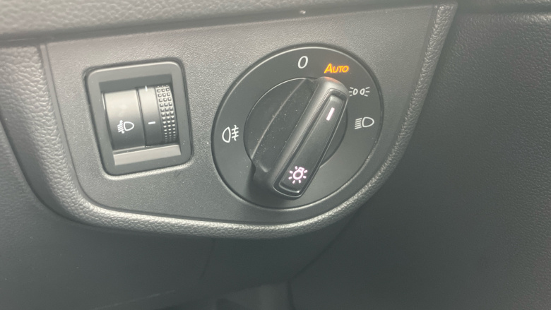 Volkswagen Polo 1.0 Life 5dr Petrol Hatchback